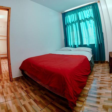 Backpackers-Balcones-River-Lodge 바뇨스 외부 사진