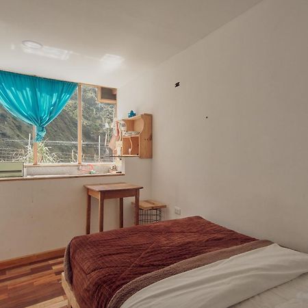 Backpackers-Balcones-River-Lodge 바뇨스 외부 사진